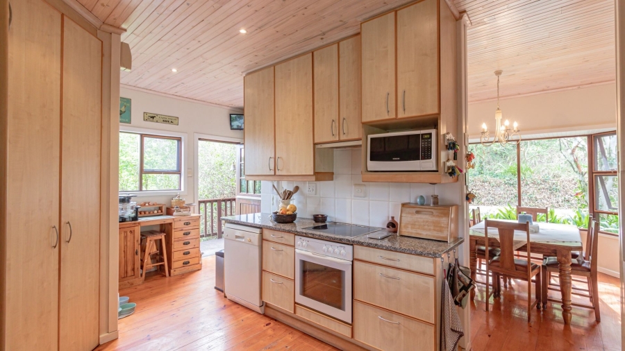 4 Bedroom Property for Sale in Dorchester Heights Eastern Cape